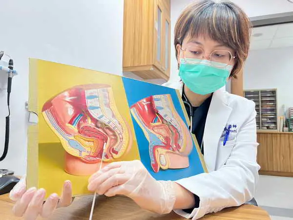 情侶親熱後有性病症狀 是披衣菌作祟1