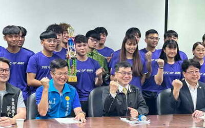 投高拔河隊學生榮獲2024世界盃室內拔河賽冠軍及中華民國113年花蓮太平洋盃全國拔河賽高男組冠軍 體育三溫承紘奪得國際徵文大獎!