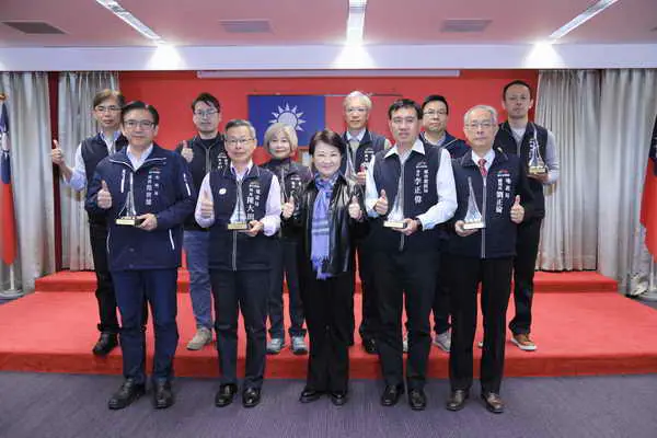 提供市民最優質公共建設 中市地政局工程獲三金品質肯定1