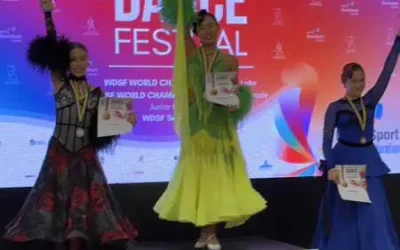 摩登舞冠軍至南投醫院當志工 與長者舞動青春