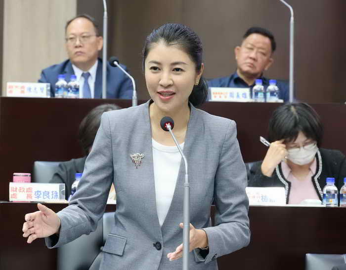 改善偏鄉交通 縣府推幸福巴士2