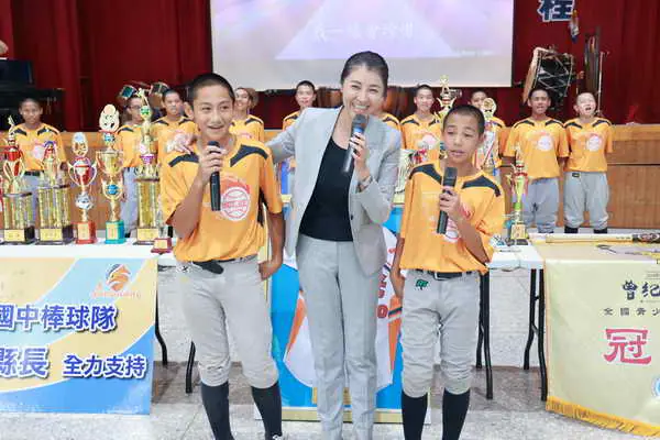 教師節前送出大禮 縣長許淑華協助14校5千萬元1