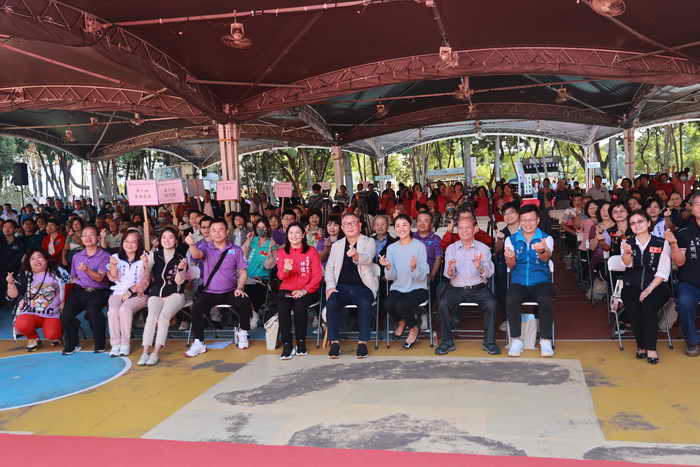 敲響百年校鐘 投市西嶺國小師生歡慶創校百年