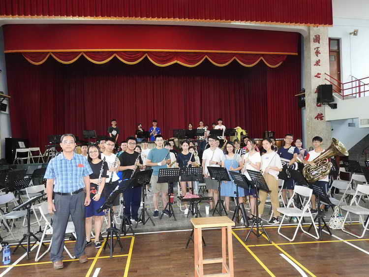 斗六高中校友管樂團1