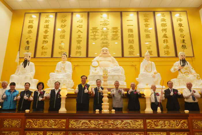 新社區一貫道寶光建德天寬聖宮新殿安座大典 黃副市長祝道務宏展1