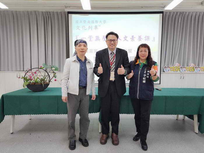 暨大文化列車駛入大里高中 一堂無聲的人文素養課 上課囉1