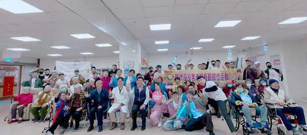 替代役公益大使團至南投醫院附設興光日照 精采表演迎新年1