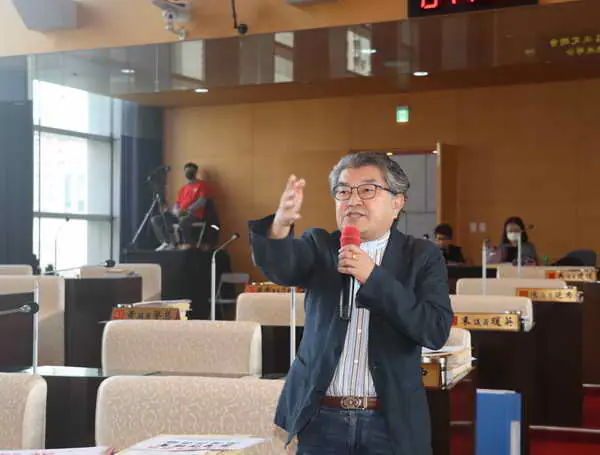 李中議員指公捷處張應當處長業務有狀況 都是葉局長在出面