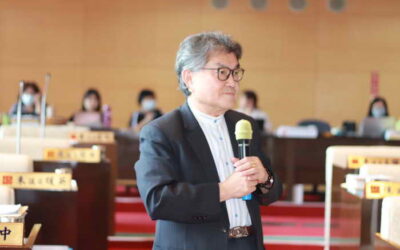 李中議員要求農政機關應正視寵物非法場所進行火化與殯葬此亂象,加速輔導與管理