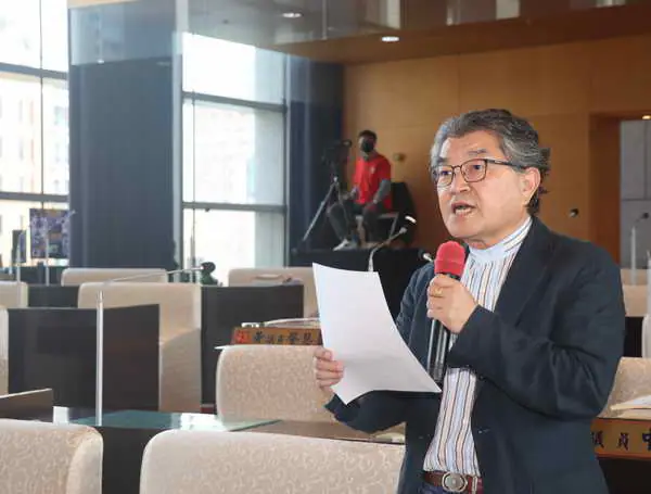 李中議員關心高雄捷運黃線經費暴漲近一倍 台中捷運藍線工程經費夠嗎1