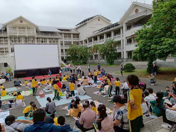 校園才藝秀及星光電影院1