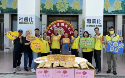 母親節送暖 喜憨兒台南庇護工場捐贈善心物資慰問中彰榮家長輩