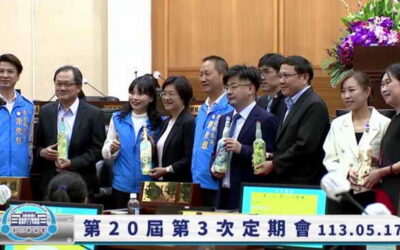 温芝樺質詢又送禮了!以柔和光線相互匯流 盼縣府跨局處輝映彰化