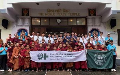 溫情送暖到尼泊爾∼中國醫藥大學師生暑期遠赴加德滿都近郊7所學校進行醫療義診服務兩週
