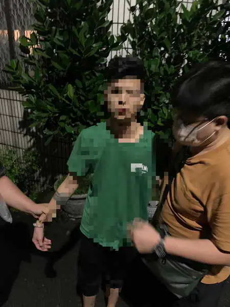 燈下黑