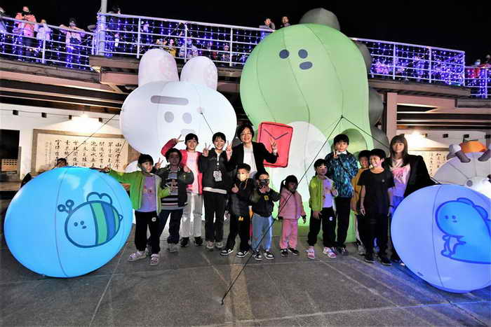 白天賞花 夜間賞燈 彰化走春過新年