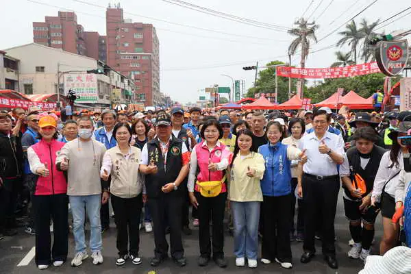 白沙屯媽祖 山邊媽祖鑾駕抵達北港朝天宮 縣長張麗善祈求媽祖庇佑世界和平 臺灣平安 百姓安居樂業1