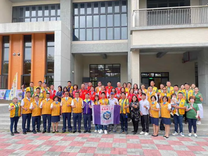 磊高獅子會捐贈后中15萬 社會善心助體育新星圓夢1