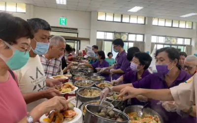 秋節會餐Buffet享佳餚 長輩大讚新奇又美味