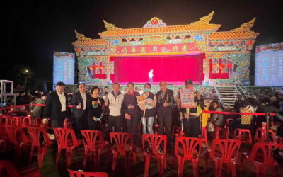 科技公司回饋鄉里邀明華園演出 草屯警乘熱潮宣導防詐