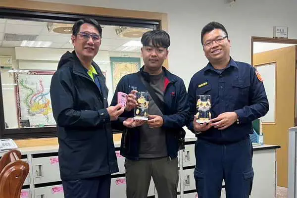 竊嫌鎖定加油站偷盜 草屯警鷹眼鎖定目標南下追緝查獲1