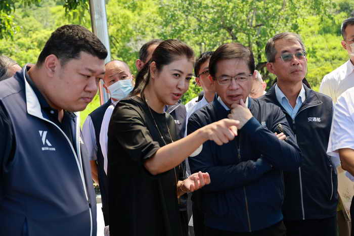 立法院交通委員會現勘 李孟諺部長允補助南雲交流道延彰可行性評估經費1