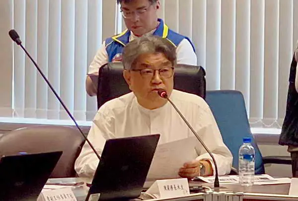 立法院經濟委員會4月14日由楊瓊瓔立法委員率隊到台中傾聽產業心聲