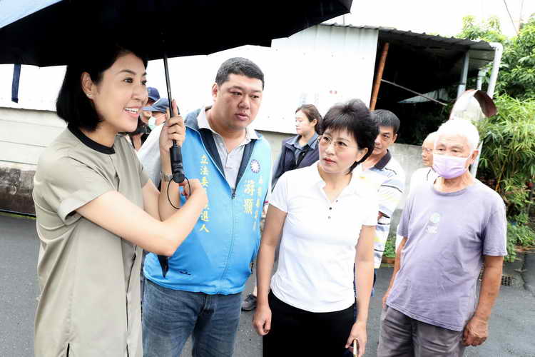 竹山十多處路面排水不良 許縣長會勘核定近1100萬元改善1