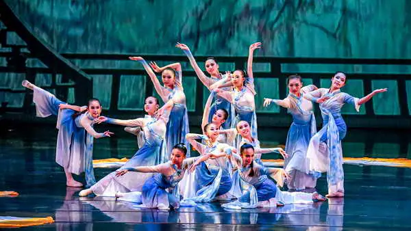 綠光劇團首度彰化戶外演出1