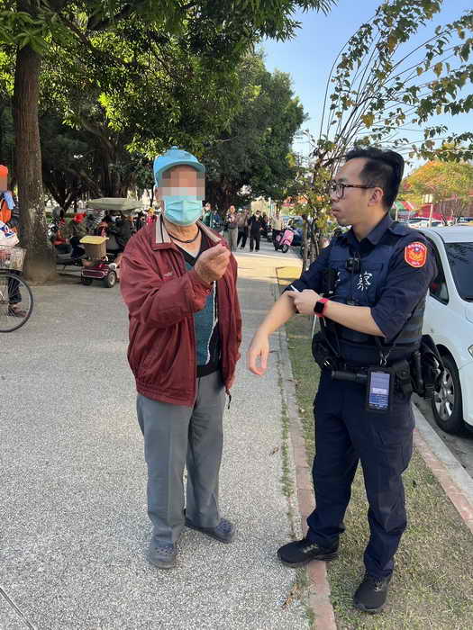 聯絡不上老父親心急報警 斗六警奔波尋人解憂愁