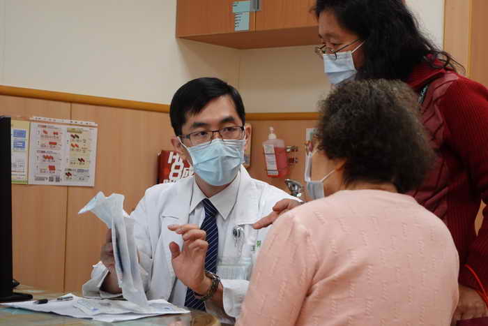 胸痛禍首竟是帶狀疱疹 王瑞興籲及早接種疫苗1