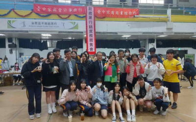 臺中家商巧思辦理新農業行銷展 做中學創造多元商機 活動盛況風靡校園