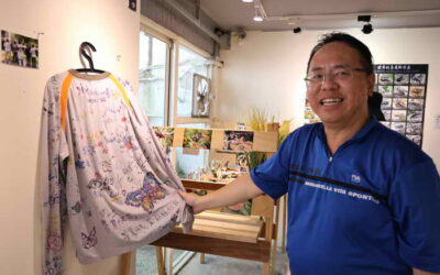 「與蟲共『伍』」罕病少年陳麒伍的「蛹室與永世」書畫甲蟲展