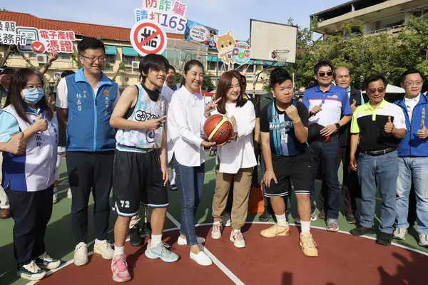 草屯警分局縣政1