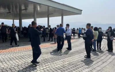 草屯鎮長簡賜勝特地至草屯鎮嘉老山示範公墓 視察示範公墓各項服務指標