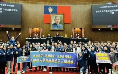 藍白攜手3讀通過警察人員人事條例