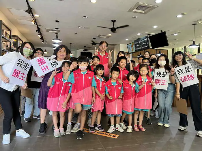 虎尾就業中心團隊在主任廖家偉率領下辦理各項活動及推展青年職得好評計畫深受肯定好評1