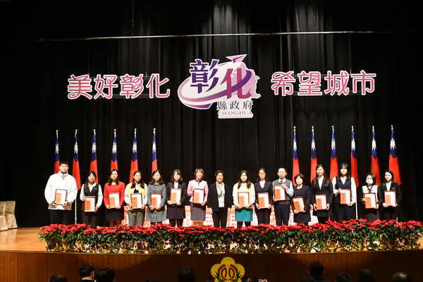 警銀聯防彰警阻詐一把罩1