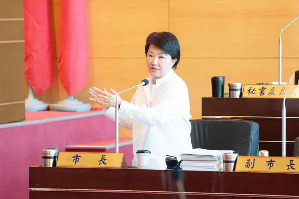 議員建議台中大巨蛋蓋在西屯區-盧市長正面回應-重申三大條件