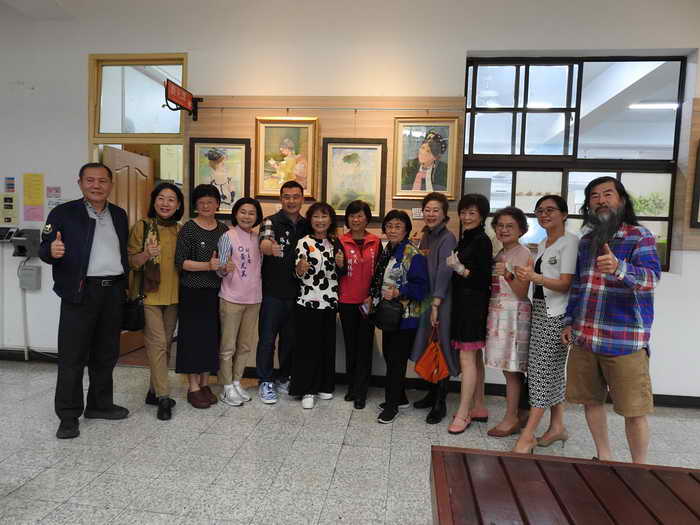 迎曦弄墨彩畫展即日起至5月15日在斗六市公所迴廊展出歡迎蒞臨觀賞1