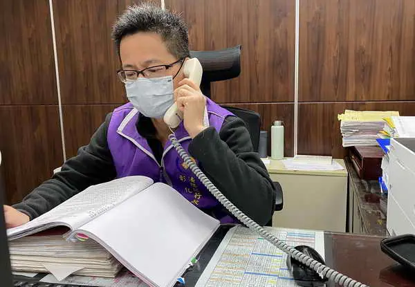 醫療器材行欠勞健保費 老闆屢傳不到被彰化分署拘提 闆娘透天厝被貼封條前 義務人繳清166萬元1