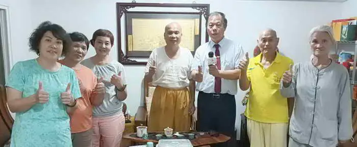 釋慈源師父行腳繞行台灣行大同之道全家 功德圓滿1