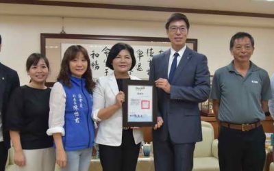 關懷弱勢 雲林縣長張麗善感謝益富公司捐贈營養食品