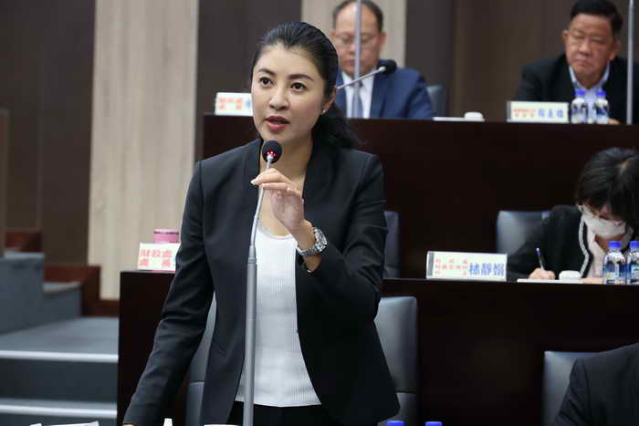 雜誌民調提升 縣議員肯定許淑華縣長及縣府團隊績效