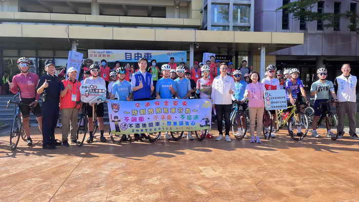 雲林縣113年全縣運動會自由車比賽-公路賽斗六警到場宣導交通安全1