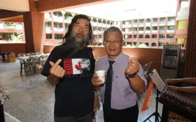 雲林縣國中小學校長交接 張麗善縣長期勉:奉獻心力 達成教育使命隨後新到任校長在家長會及親朋好友陪同下到新學校上任熱鬧非凡