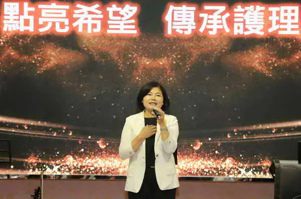 雲林縣衛生局縣議會專案報告 針對充實護理人員1