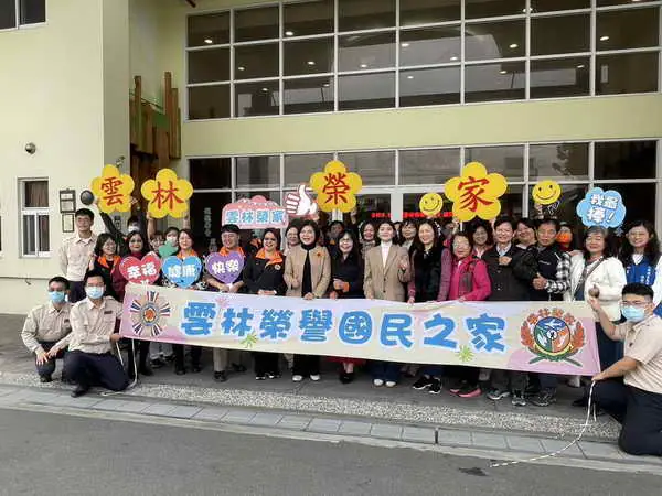 雲林青溪新文藝學會榮家開展 用藝術療癒長輩身心靈1