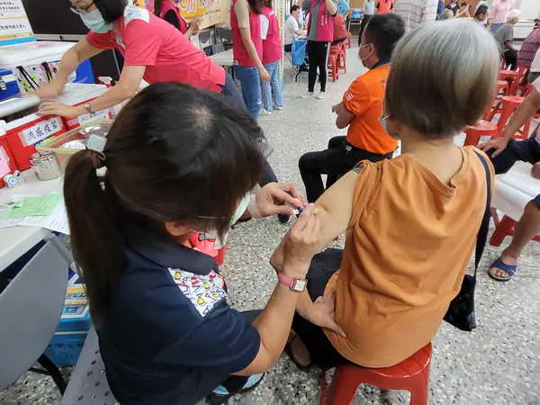 預防秋冬流感季 請民眾盡速接種疫苗