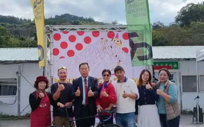 首屆「三發國王盃中寮KOM個人與團隊計時接力賽」在中寮環鄉道路紫微大道舉行熱鬧登場,國際車手齊聚創新賽制